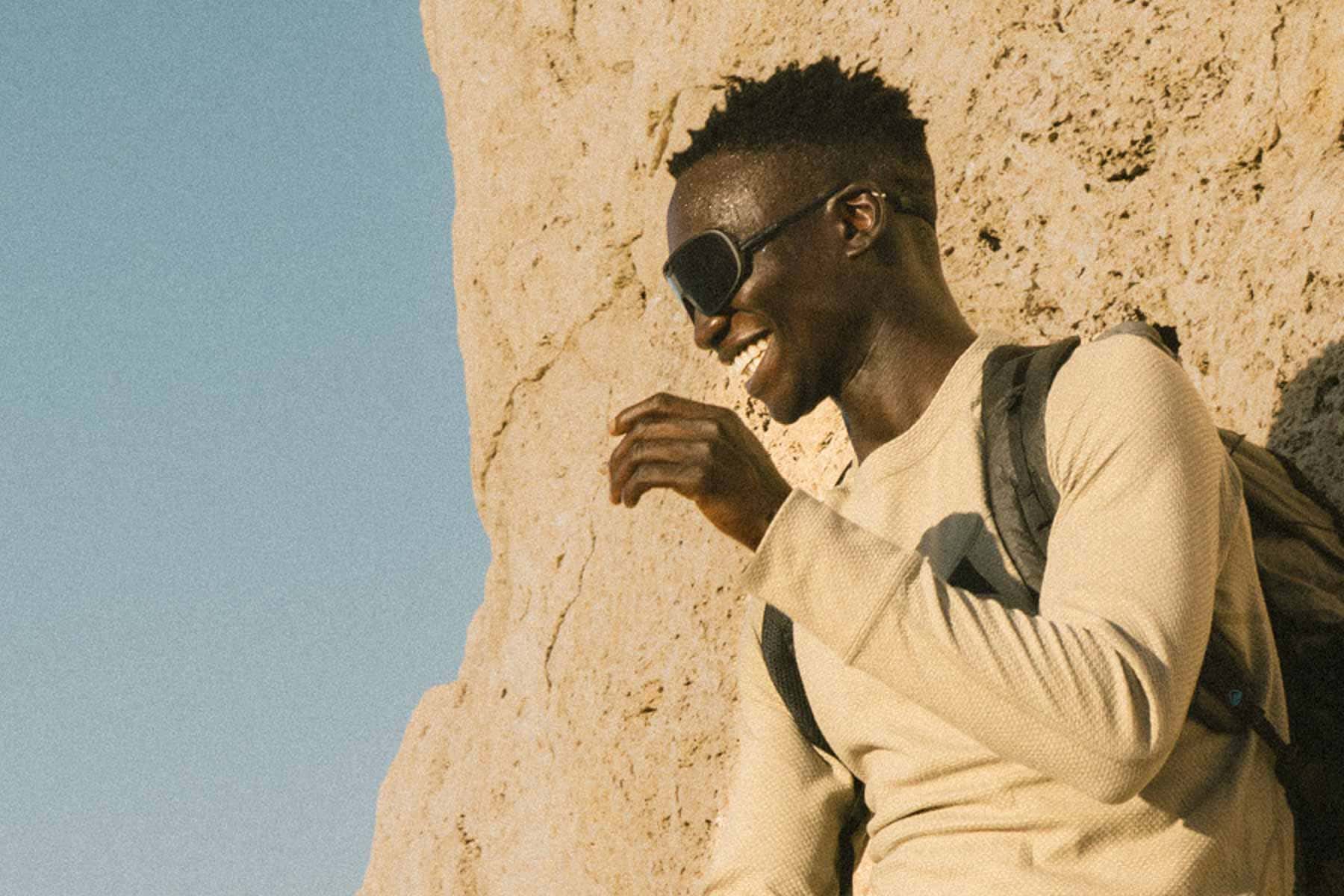 refugio_tortoise_black_mirror