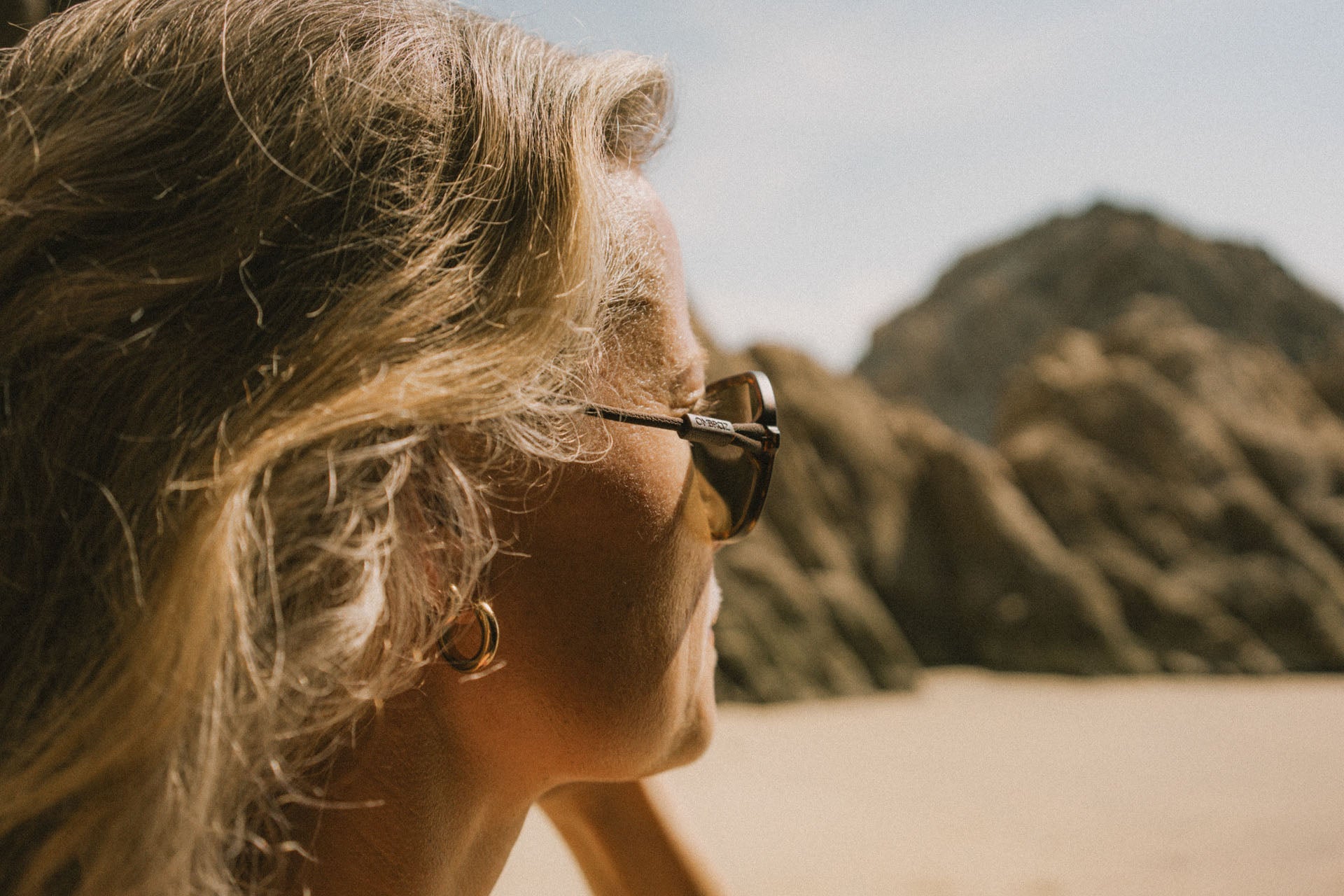 Cammina, Ombraz Armless Sunglasses