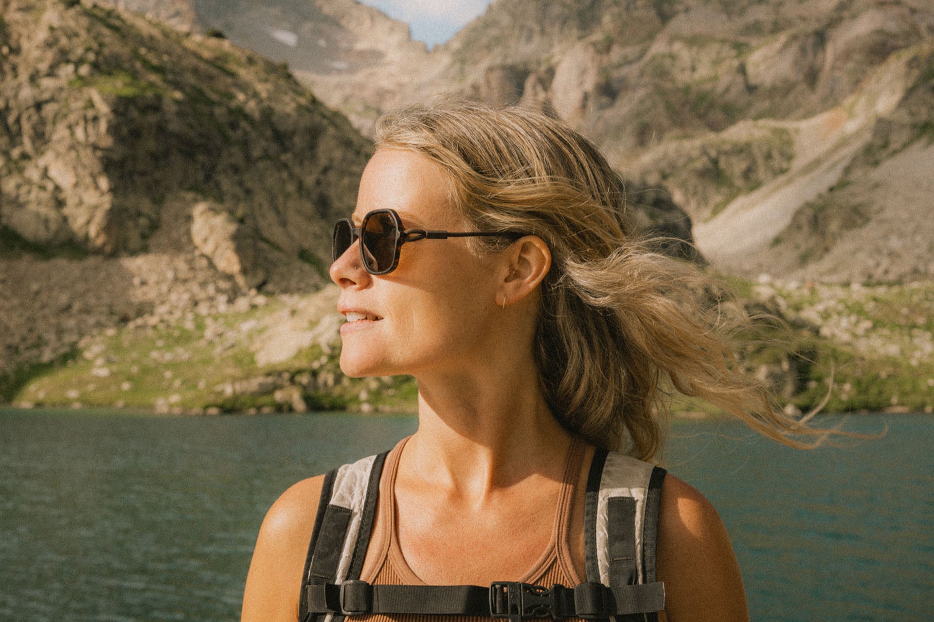 cammina_charcoal_brown