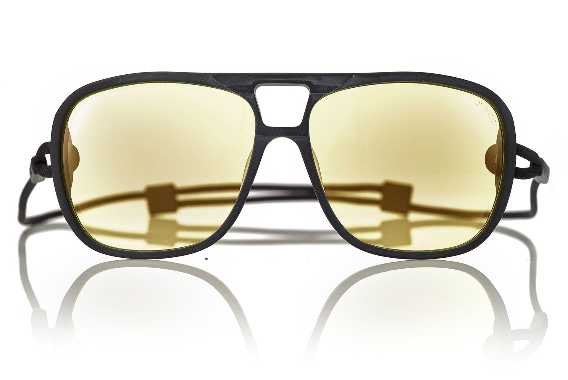 leggero_charcoal_blocker Close up of Ombraz leggero armless sunglasses with strap